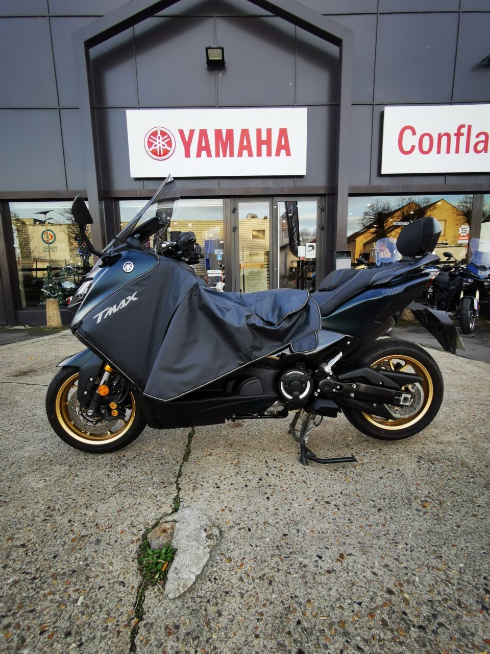 YAMAHA XP T-MAX 560 TECH MAX 1