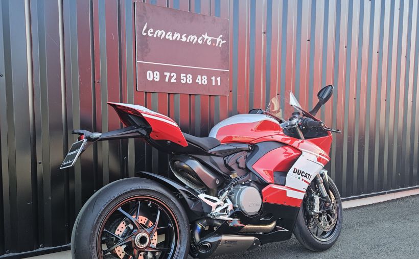 DUCATI PANIGALE V2 2