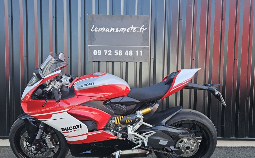 DUCATI PANIGALE V2 3