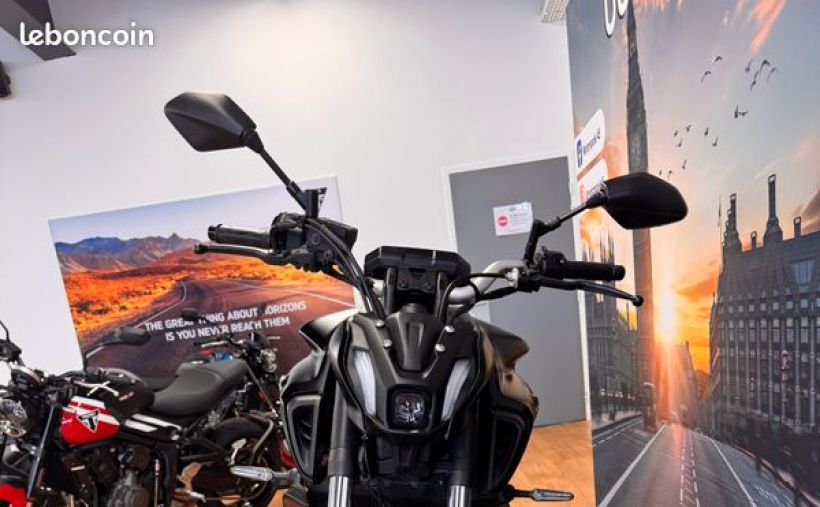 YAMAHA MT-07 (47.5CV) 4