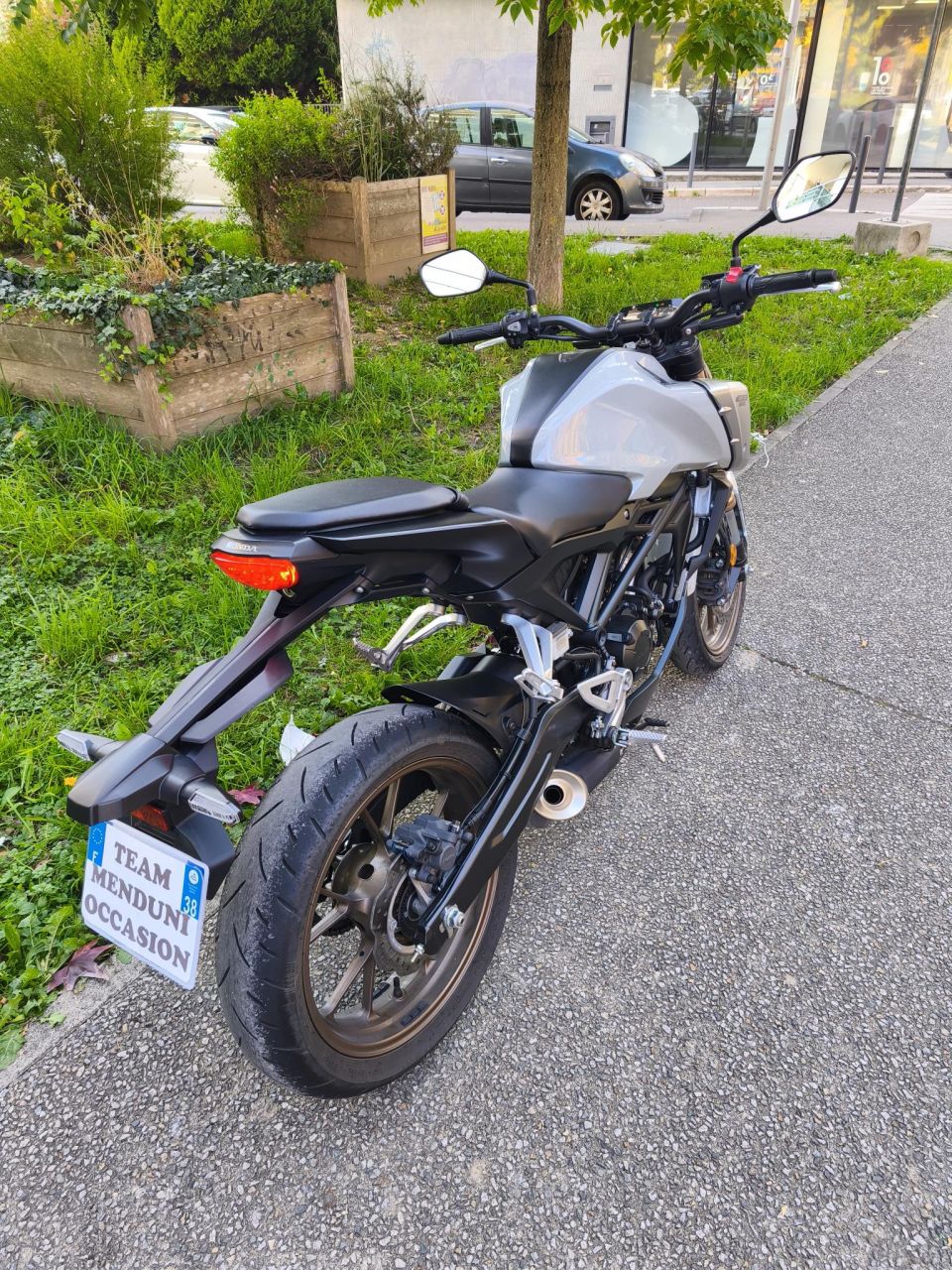HONDA CBF 125 2