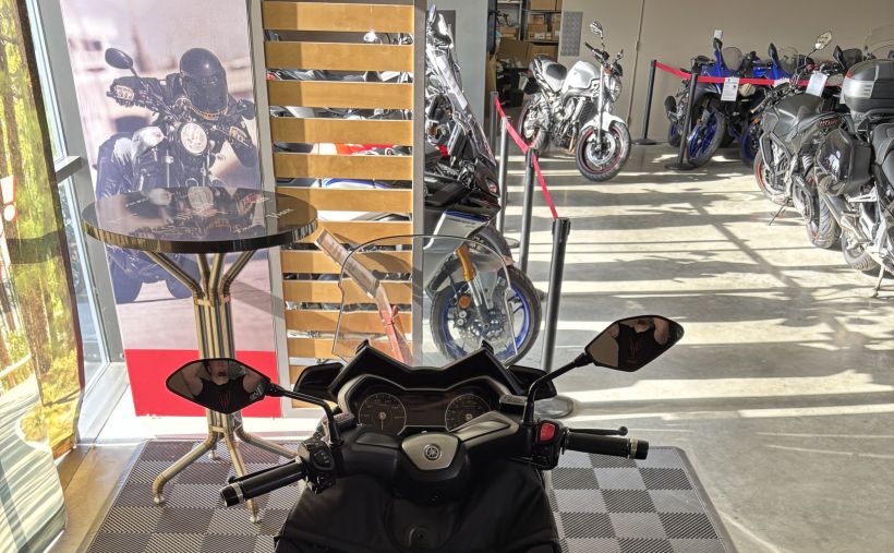 YAMAHA XMAX 125 TECH MAX 3