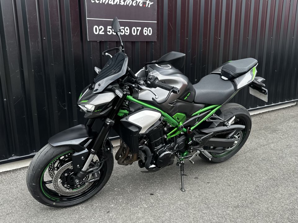 KAWASAKI Z 900 20