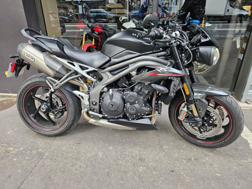TRIUMPH SPEED TRIPLE 1050 RS 0