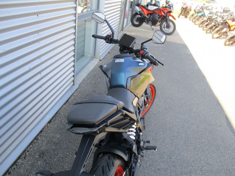 KTM 125 DUKE 6