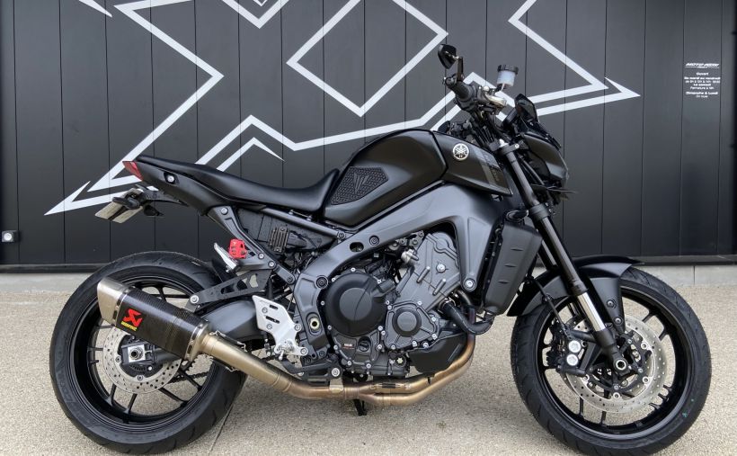 YAMAHA MT-09 0