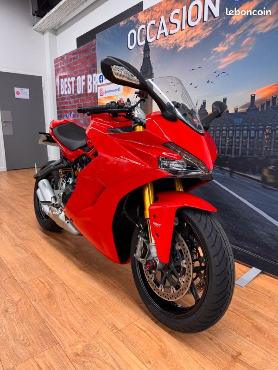 DUCATI SUPERSPORT 939S 8