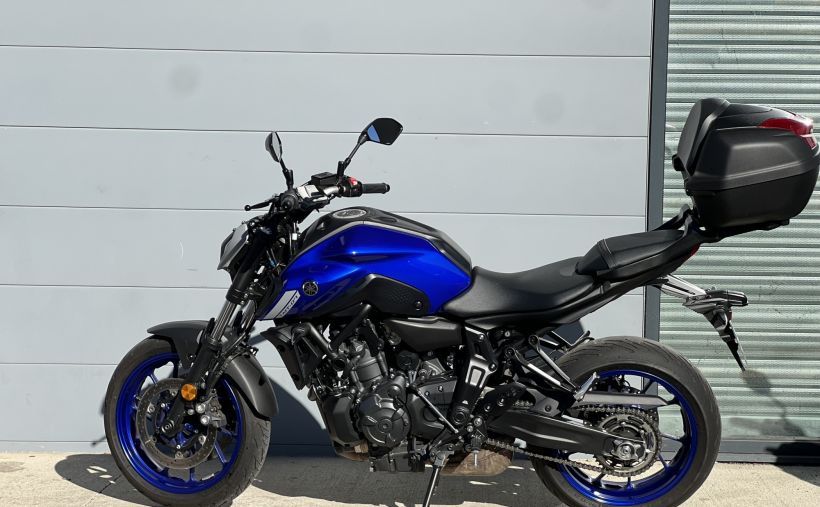 YAMAHA MT-07 3