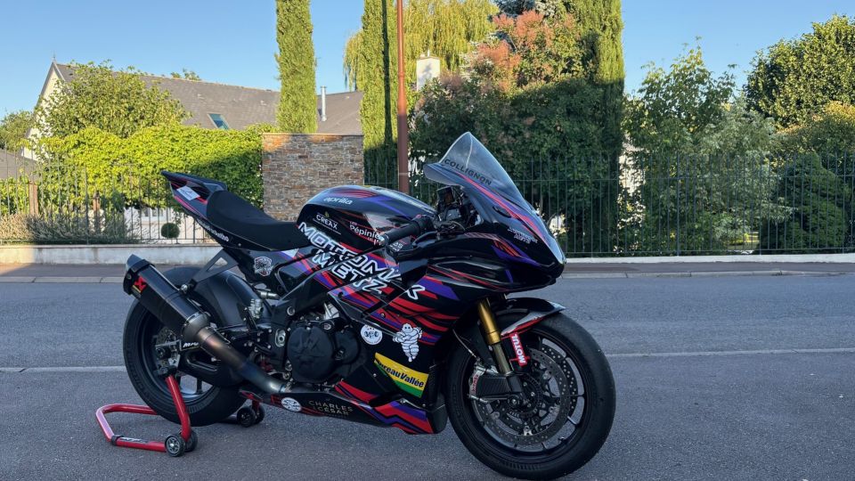 APRILIA RSV4 1100 FACTORY 0