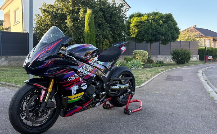 APRILIA RSV4 1100 FACTORY 2