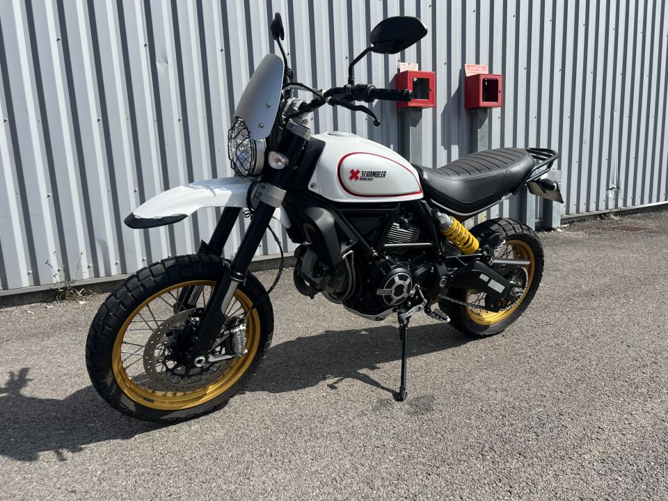 DUCATI SCRAMBL. DESERT 28
