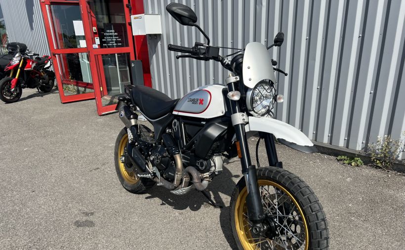 DUCATI SCRAMBL. DESERT 1