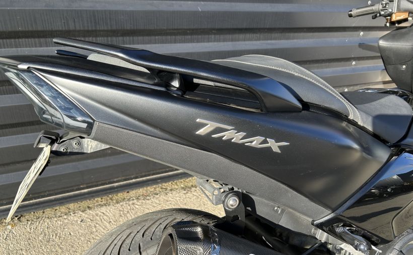 YAMAHA XP T-MAX 530 DX 25