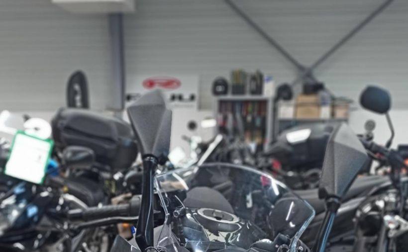KAWASAKI NINJA 400 0