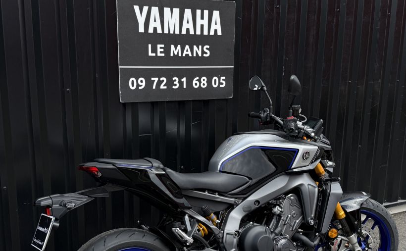 YAMAHA MT-09 SP 2