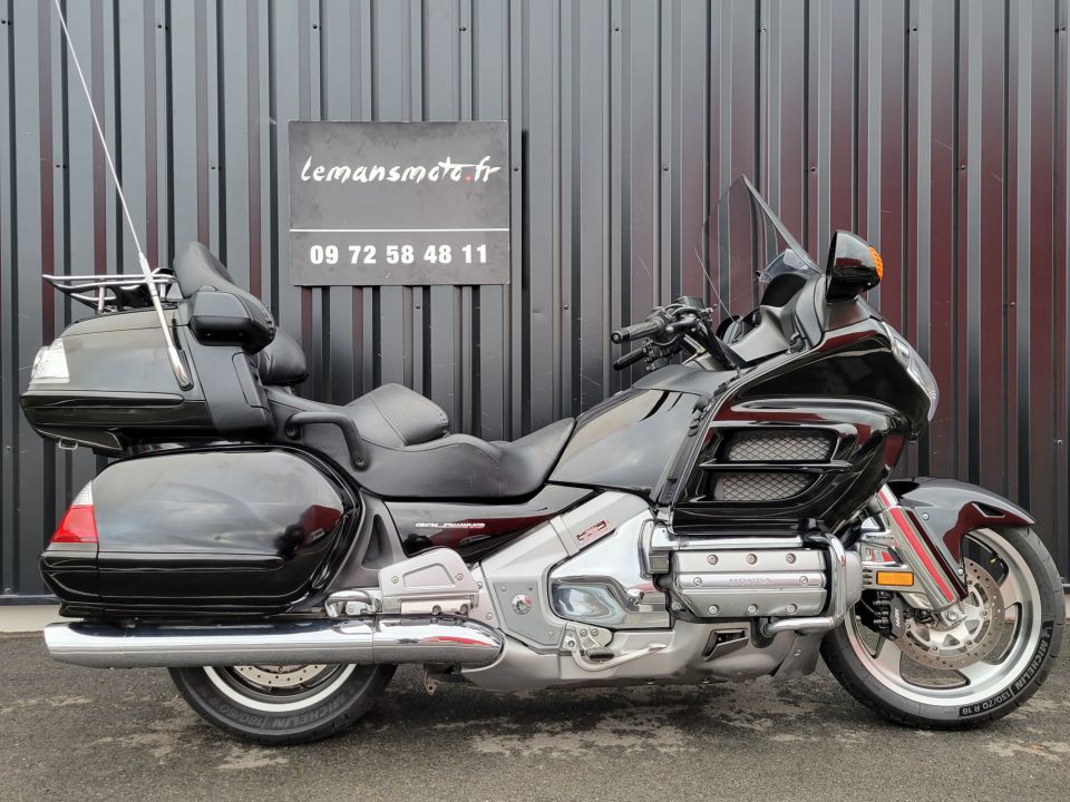 HONDA GL1800 GOLDWING 0