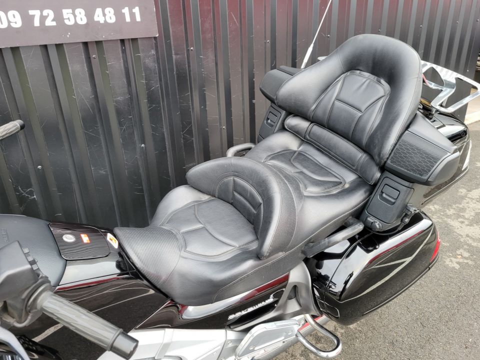 HONDA GL1800 GOLDWING 25