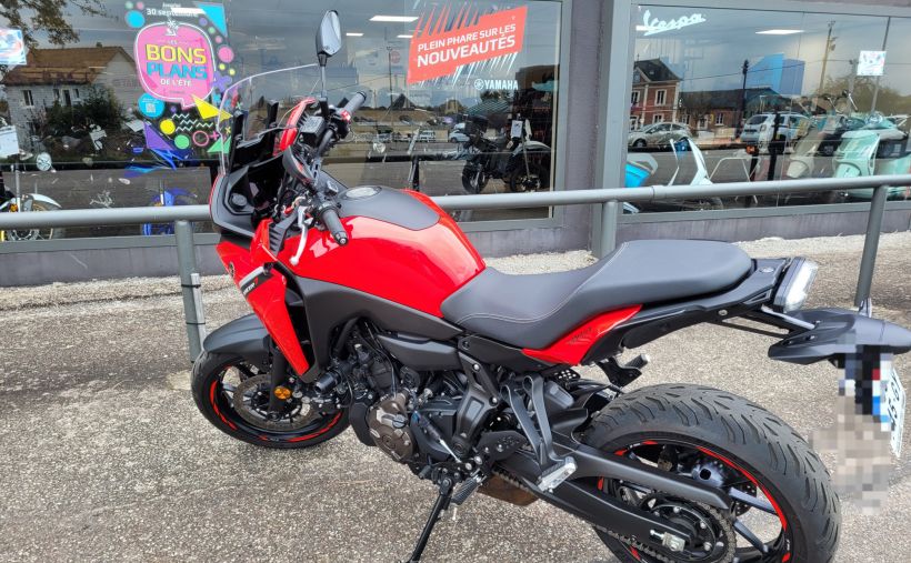 YAMAHA TRACER 7 6