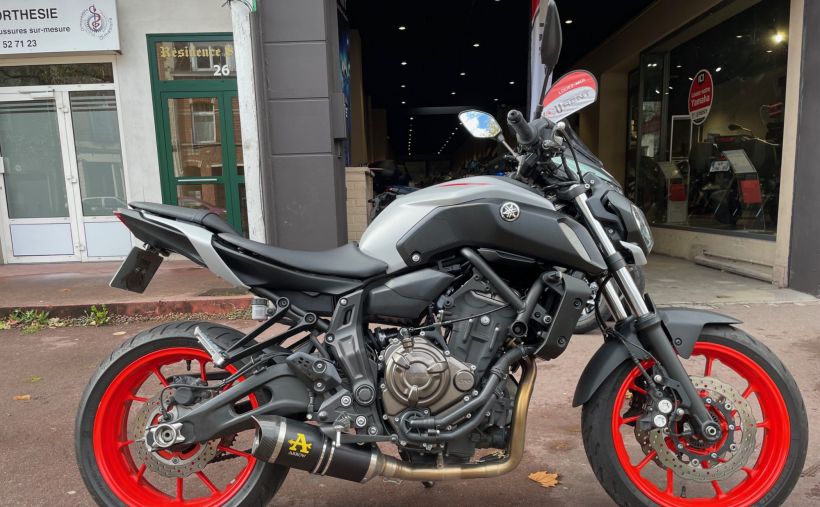 YAMAHA MT 07  MT07 A2 0