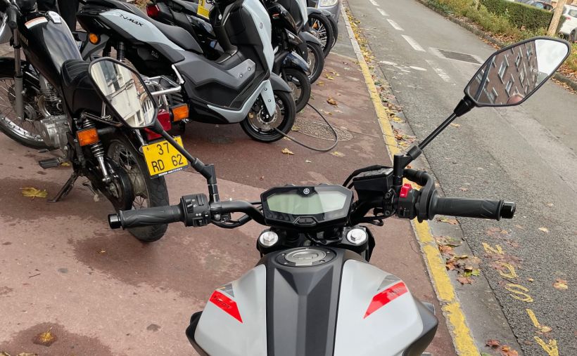 YAMAHA MT 07  MT07 A2 3