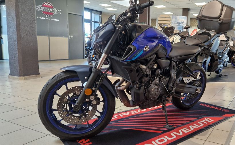YAMAHA MT-07 (47.5CV) 3