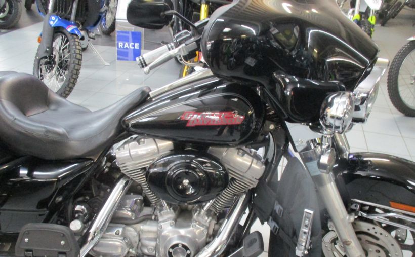 HARLEY-DAVIDSON ELECTRA GLIDE STANDARD  UNI 4