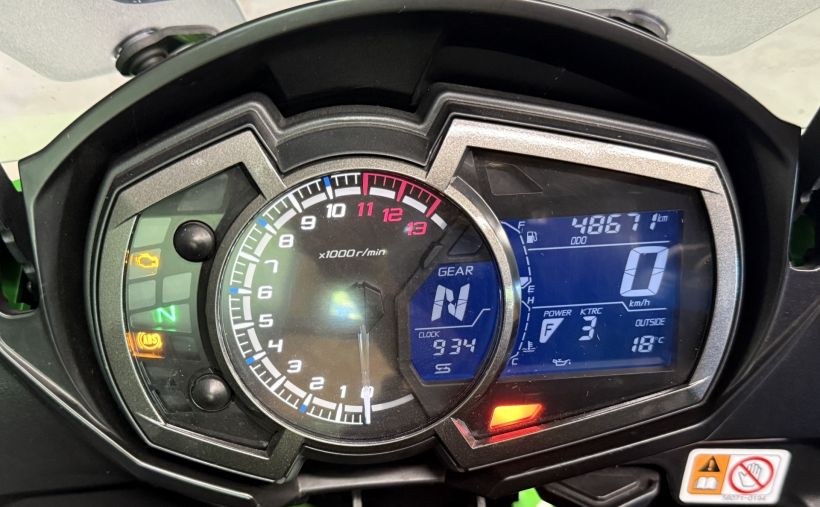 KAWASAKI Z 1000 SX 27