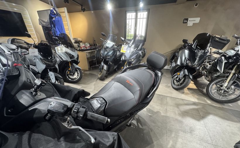 YAMAHA XP T-MAX 560 TECH MAX 3