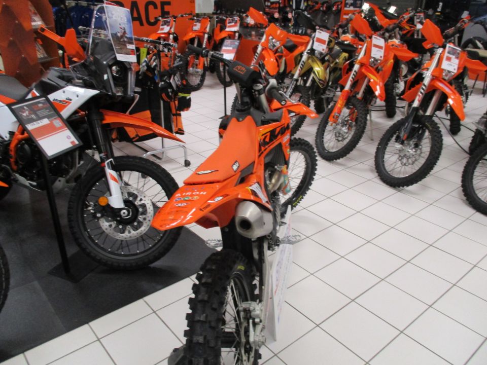 KTM 250 SX-F 6
