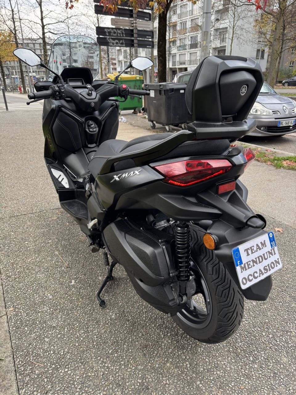 YAMAHA XMAX 300 Tech Max 3
