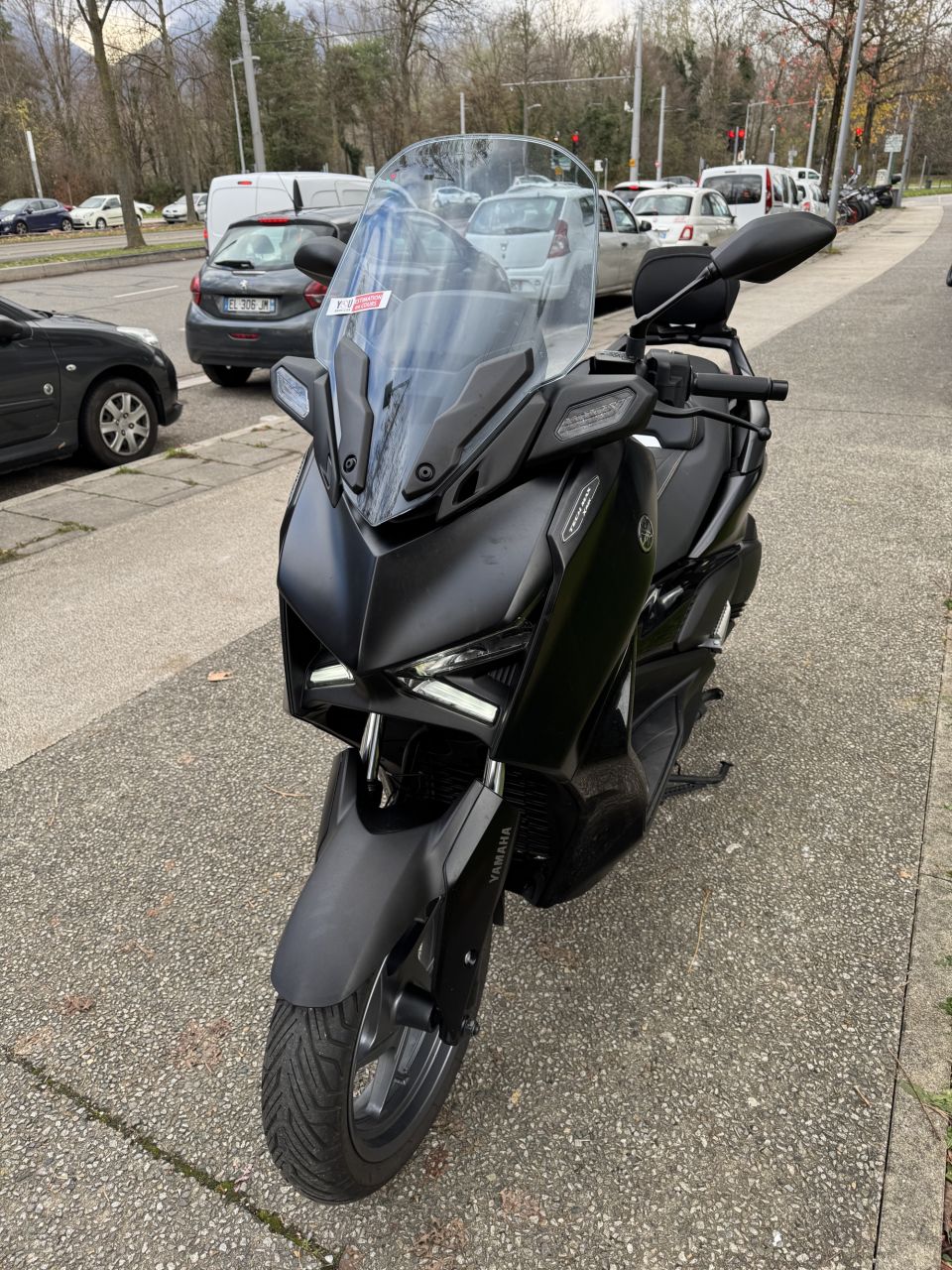 YAMAHA XMAX 300 Tech Max 5