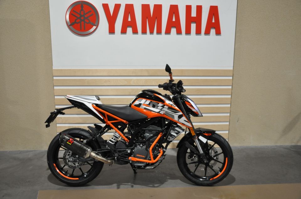 KTM 125 DUKE ABS 0