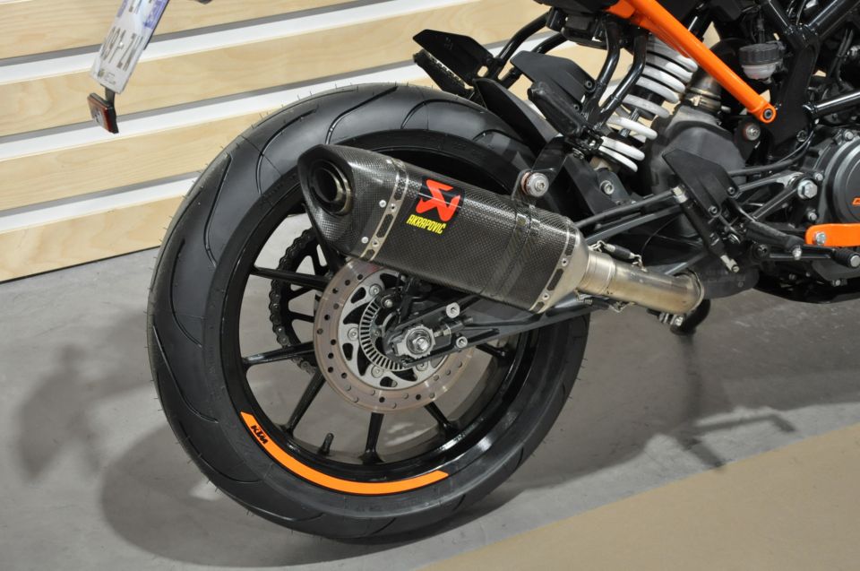 KTM 125 DUKE ABS 2