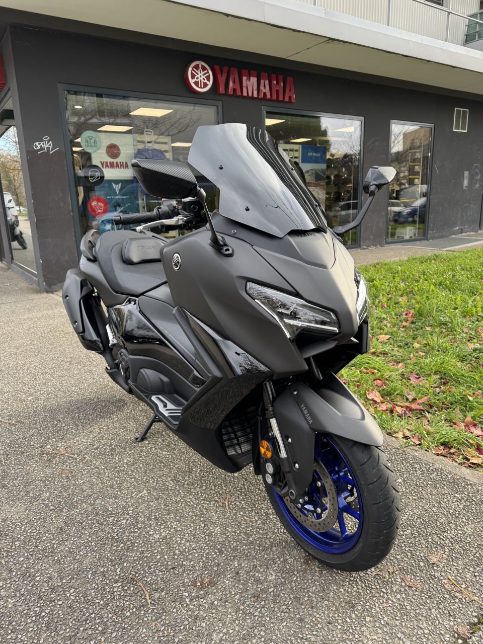 YAMAHA XP T-MAX 560 0