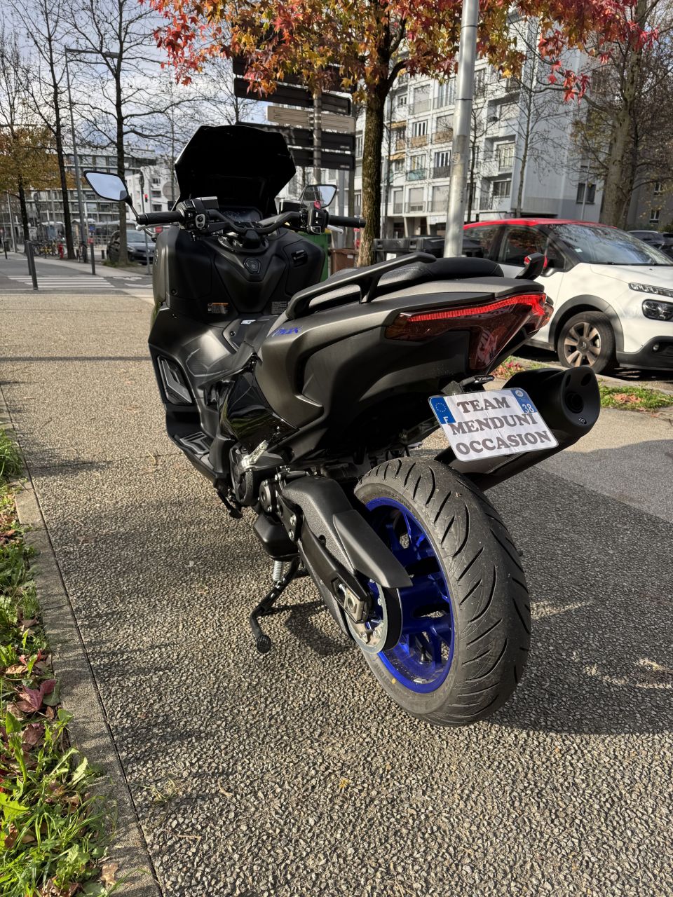 YAMAHA XP T-MAX 560 3