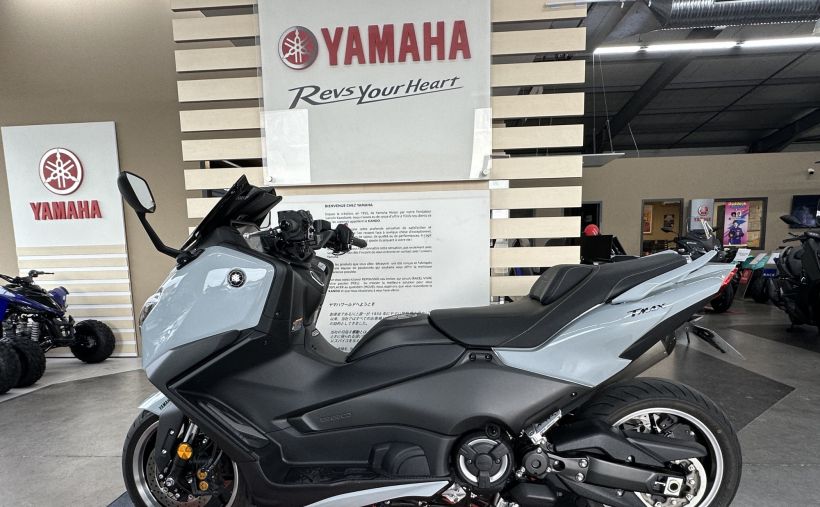 YAMAHA XP T-MAX 560 TECH MAX 12