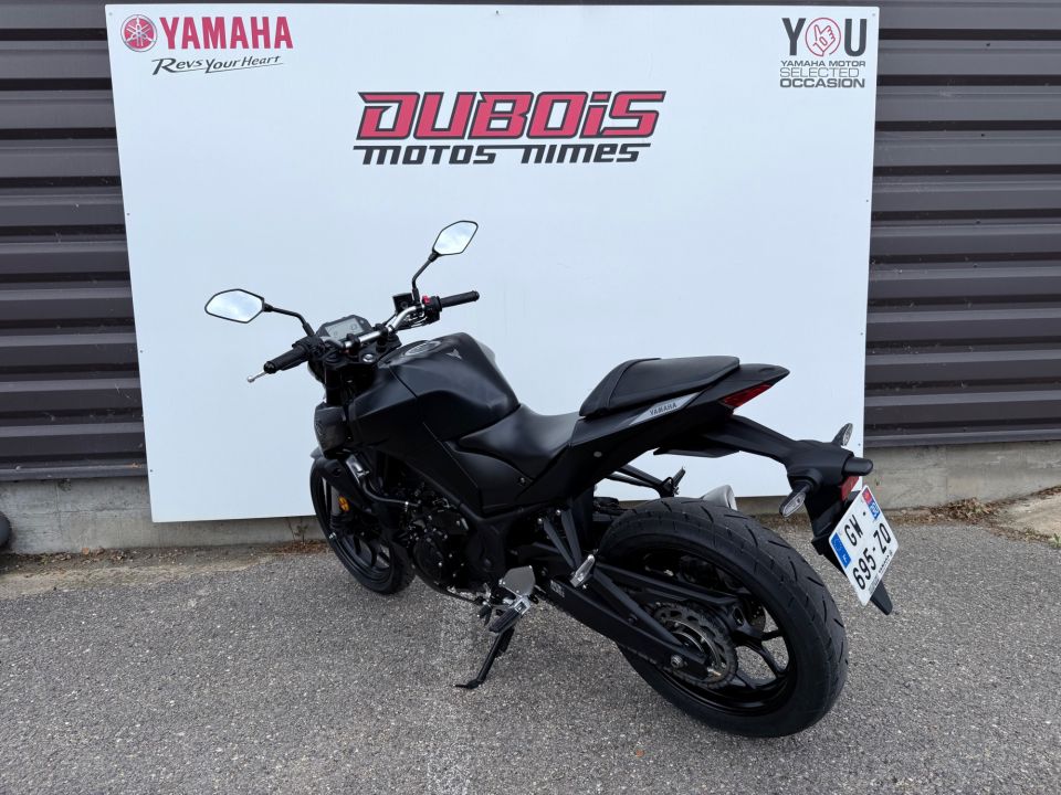 YAMAHA MT-03 5