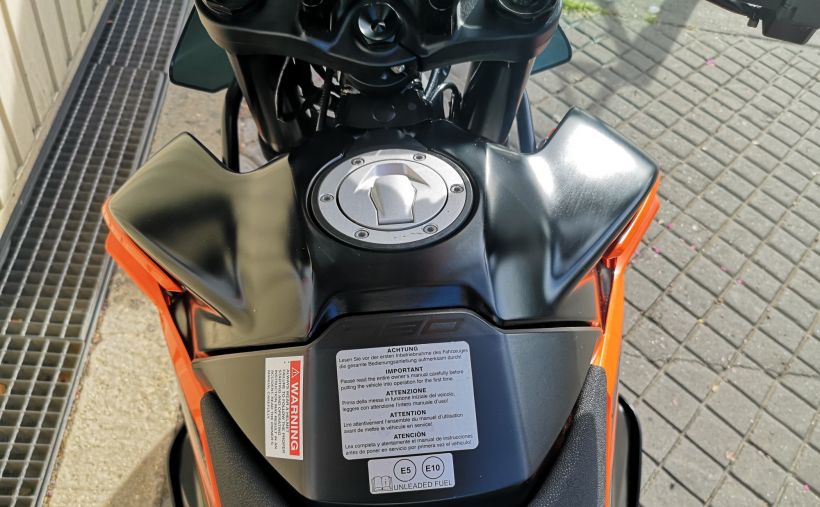 KTM 790 ADVENTURE 2