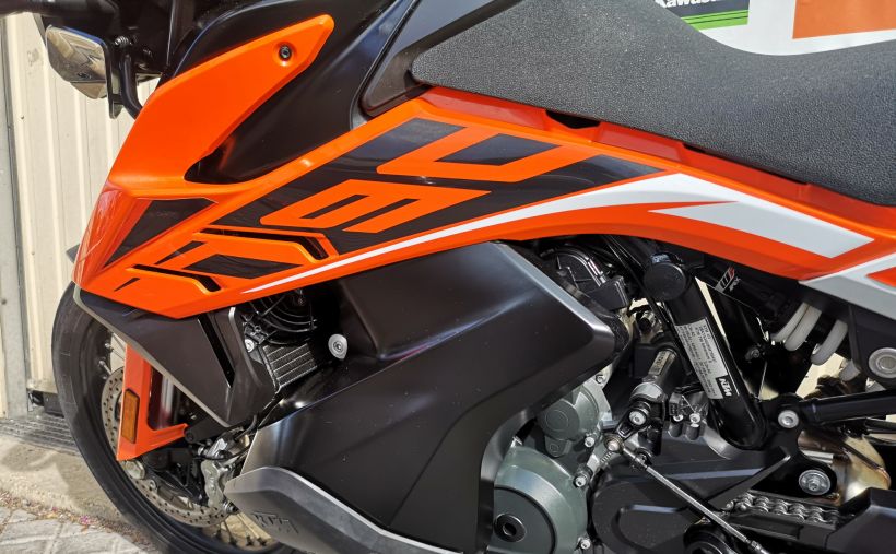 KTM 790 ADVENTURE 7