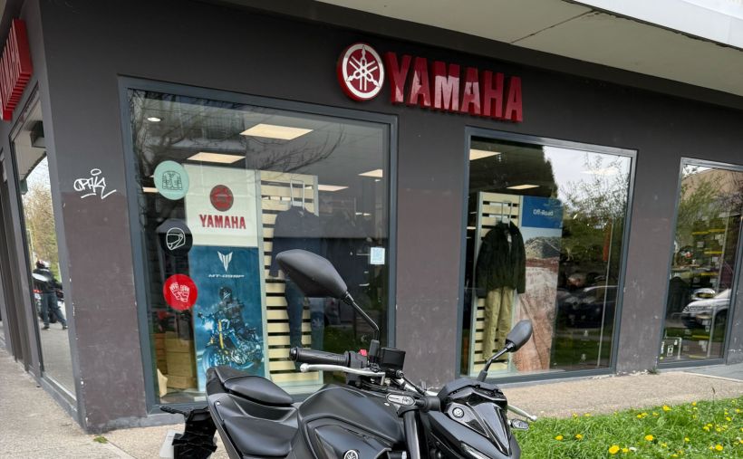 YAMAHA MT-03 0