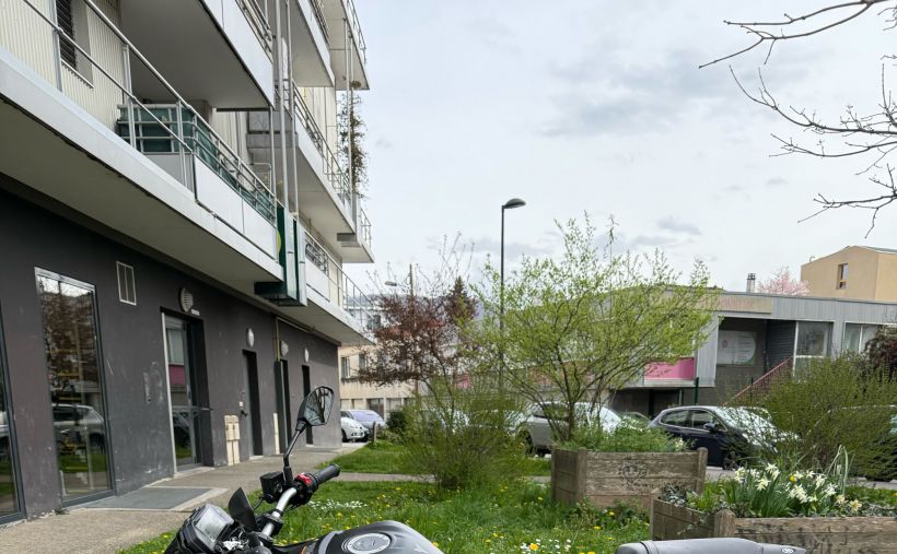 YAMAHA MT-03 4
