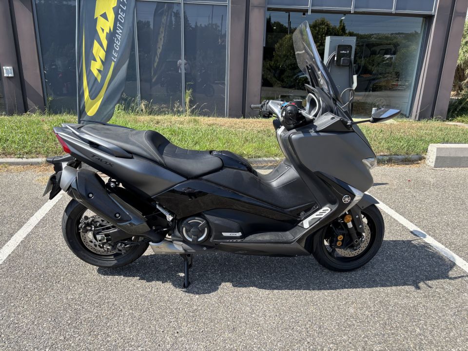 YAMAHA XP T-MAX 530 DX 0