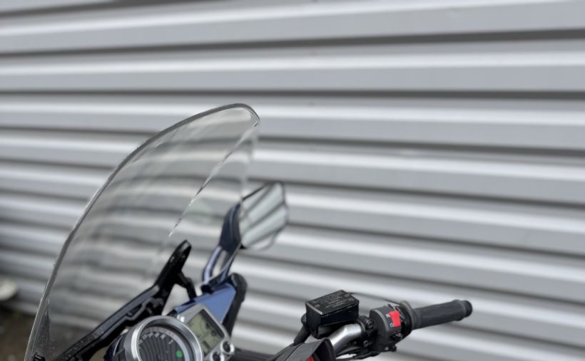 YAMAHA FJR 1300 16