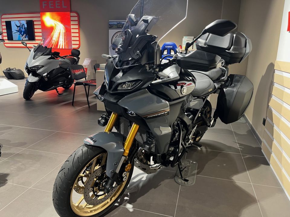 YAMAHA TRACER 9 GT+ 1
