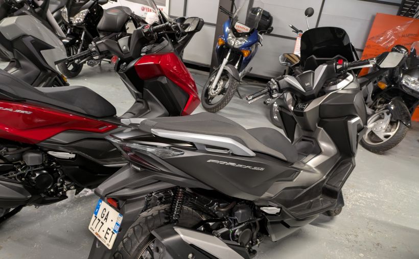 HONDA NSS FORZA 350 10