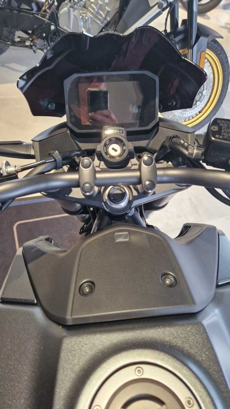 HONDA CB 750 HORNET 1