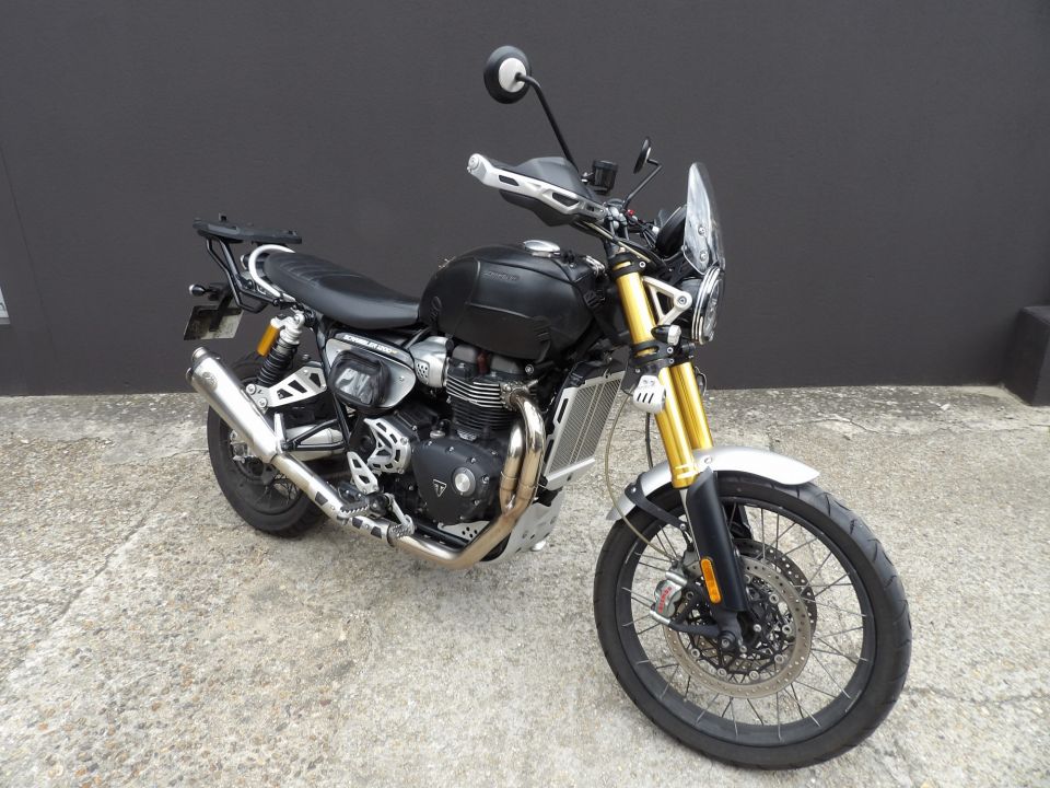 TRIUMPH SCRAMBLER 1200 XE 0