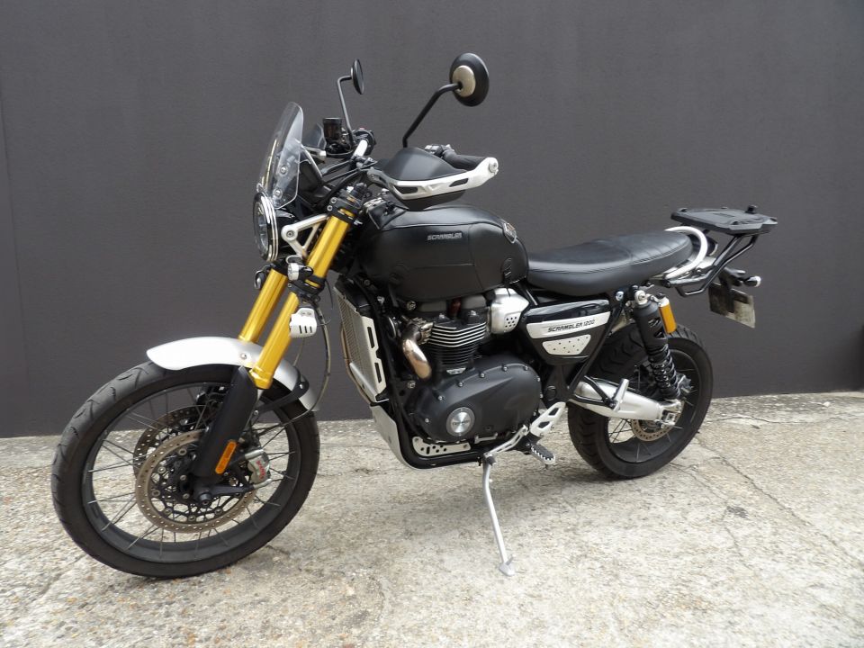 TRIUMPH SCRAMBLER 1200 XE 6