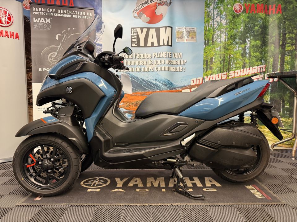 YAMAHA TRICITY 300 5