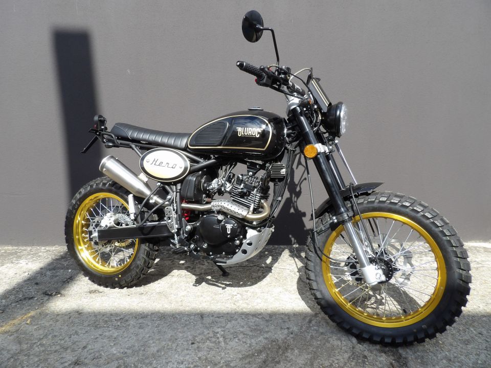 BLUROC MOTORCYCLE Hero 125 2